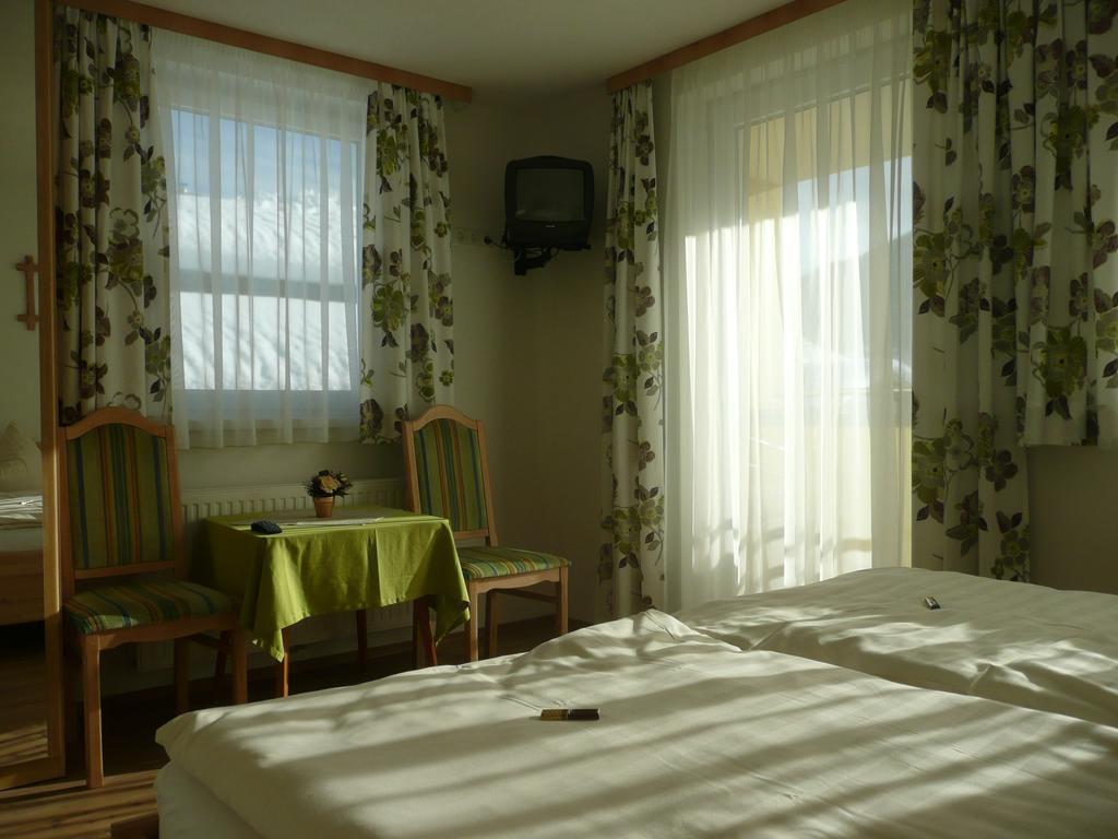 Appartement Königslehen Radstadt Zimmer foto